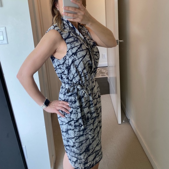 Forever 21 dress sleeveless perfect for spring. - Picture 2 of 6
